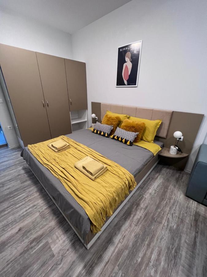 My Place 4 Varna Bagian luar foto